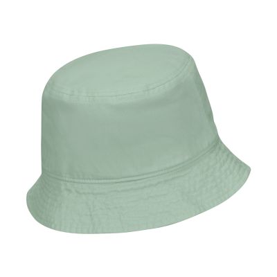 3. Czapka kapelusz Nike Apex miętowa FB5381 006