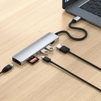 7. Satechi USB-C 7-w-1 Slim Multi Port Adapter Ethernet Srebrny