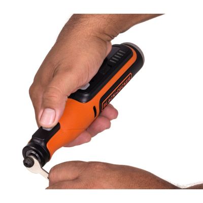 15. Black & Decker BCRT8I-XJ grawerka elektryczna