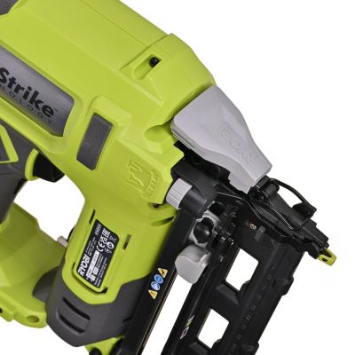 6. Gwoździarka akumulatorowa 18V ONE+ R16GN18G RYOBI