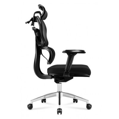 24. Fotel biurowy MA-Expert 4.9 Black
