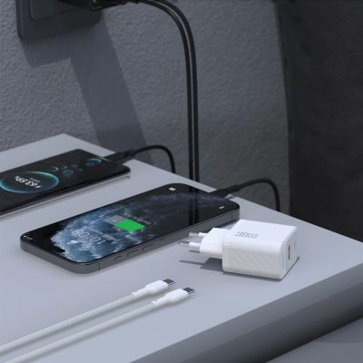 4. Ładowarka sieciowa Dudao A27TCEU PD 30W GaN USB-A USB-C z kablem USB-C - biała