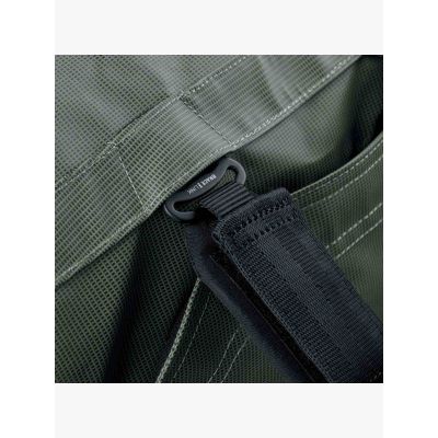 4. Torba podróżnaEVOC Duffle Bag 40 dark olive - black