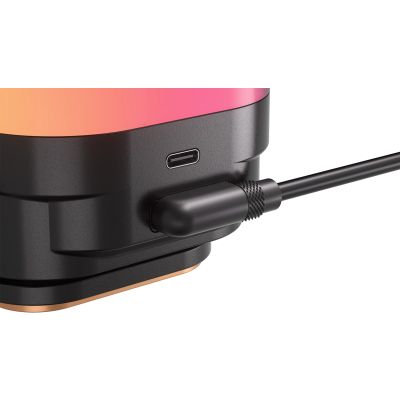 5. Corsair iCUE LINK TITAN 360 RX LCD Procesor Chłodnica powietrza 12 cm Czarny 1 szt.