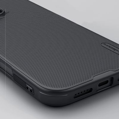 8. Etui Nillkin Super Frosted Shield Pro Magnetic Case na iPhone 16 Pro Max - czarne