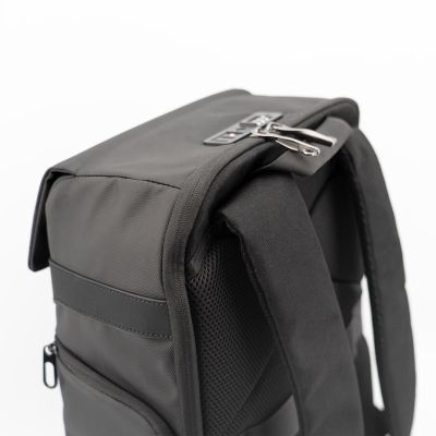 4. Torba podróżna RealPower Pro TSA. Zamknięcie magnetyczne 900D antypoślizgowe