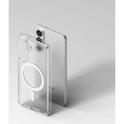 5. Etui Ringke Fusion Magnetic MagSafe na Samsung Galaxy S26 - przezroczyste