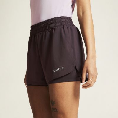 11. Spodenki Craft Adv Essence 2-IN-1 Shorts 2 W 92800660014