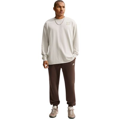 5. Spodnie męskie Nike Club BB Jogger brązowe FN3787 237