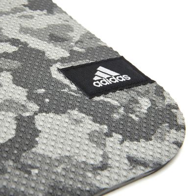 4. Mata treningowa adidas ADMT-13231GR