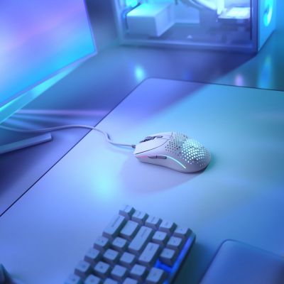 10. Mysz Glorious Model O 2 White