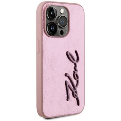 4. Etui Karl Lagerfeld Wrinkled Metal Signature na iPhone 15 Pro Max - różowe