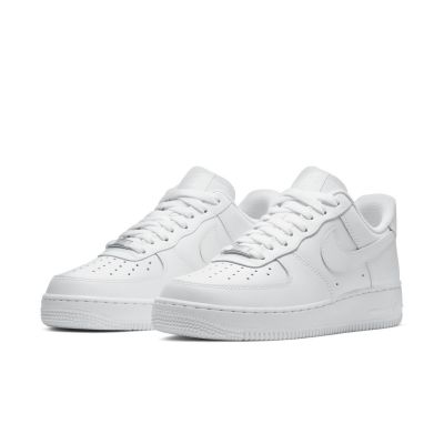 4. Buty Nike Air Force 1 '07 W DD8959-100