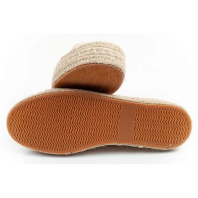9. Buty Lee Cooper W LCW-25-44-3215L