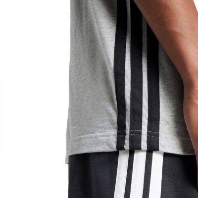 11. Koszulka adidas Essentials 3-Stripes Single Jersey M JE6396