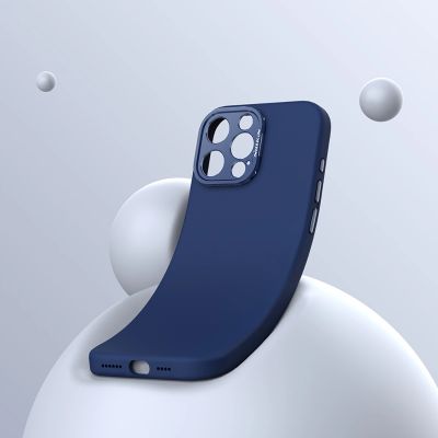 7. LensWing Prop Magnetic Case AP iPhone16 Pro Blue