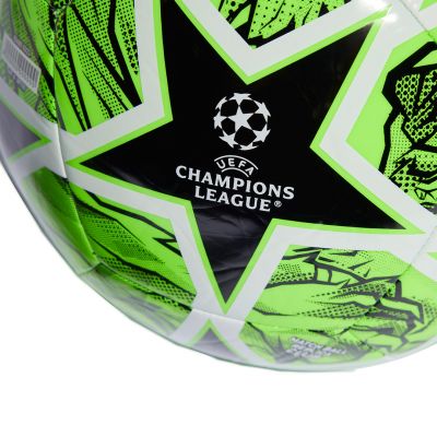 7. Piłka nożna adidas UCL Club IN9328