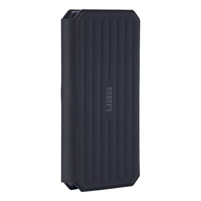 7. UAG 3in1 Travel Charger - bezprzewodowa ładowarka podróżna do trzech urządzeń 15W, kompatybilna z MagSafe, kabel, wtyczki i organizer w zestawie (black/gray)