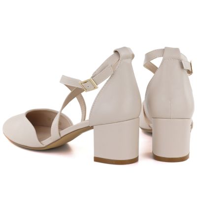 4. Sandały damskie z paseczkami beżowe Sergio Leone SK824