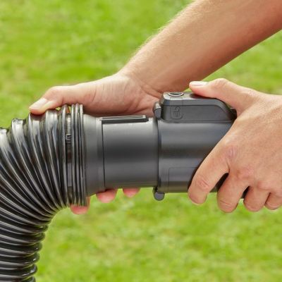 56. Dmuchawa do liści BLACK+DECKER BLACK+DECKER DMUCHAWA/ODKURZACZ BEBLV301-QS