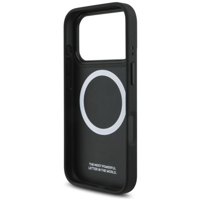 7. Etui BMW M Perforated Stripe Logo MagSafe na iPhone 17 Pro - granatowe