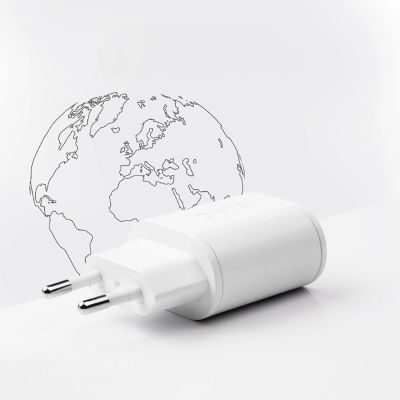 4. Ładowarka sieciowa SBS TETRPD20W 20W USB-A USB-C z Power Delivery - biała