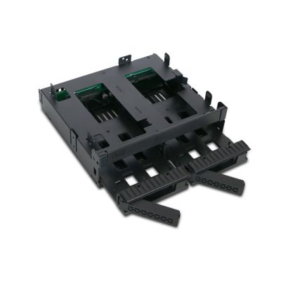 5. Icy Dock MB732SPO-B panel drive bay Czarny