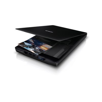 16. Skaner Epson Perfection V39II B11B268401