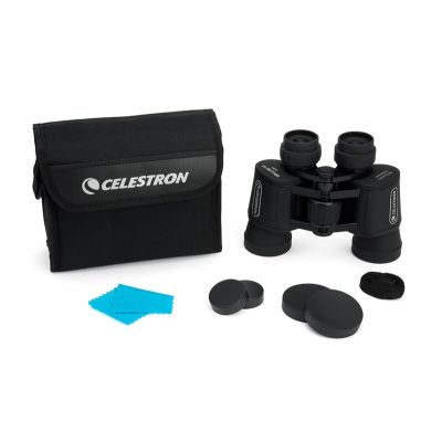 7. Lornetka Celestron UpClose G2 8x40
