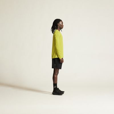 6. Koszulka Craft Adv Essence LS Tee 2 M 92800659911