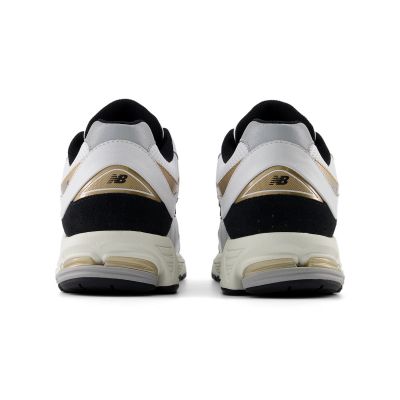 11. Buty New Balance M2002RPN