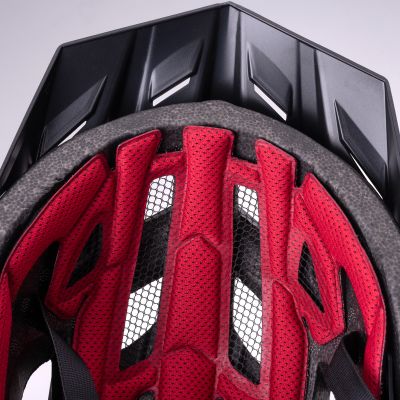 16. Kask SKJORDE