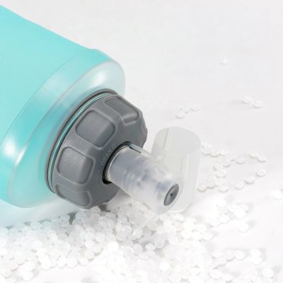 6. Bukłak Rockbros 350017002 soft flask miękki bidon do biegania 500 ml - jasnoniebieski