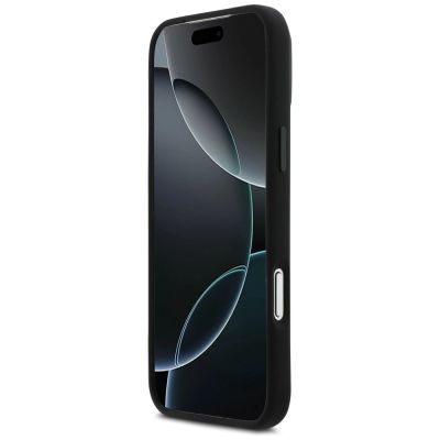 5. Etui BMW M Silicon Horizontal Line MagSafe na iPhone 17 Pro Max - czarne