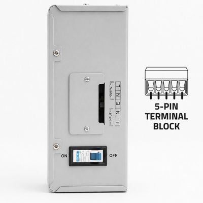 5. Qoltec Automatyczny Stabilizator napięcia AVR 3000VA | 1800W | Compact | Toroidalny transformator