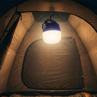 15. LATARKA LAMPA CAMPING ŁADOWANIE USB I SOLAR REDCLIFFS