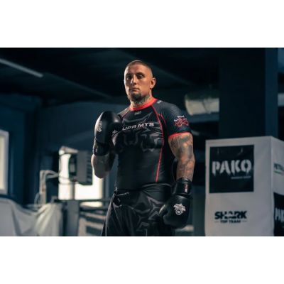 5. Rękawice bokserskie 10oz - Striker - Legacy Series