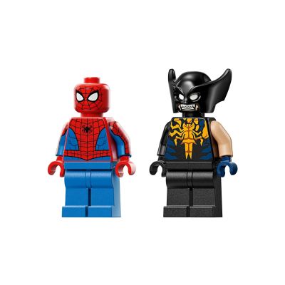 7. LEGO Marvel Super Heroes 76336 Wolverine jako Venom i samochód Spider-Mana