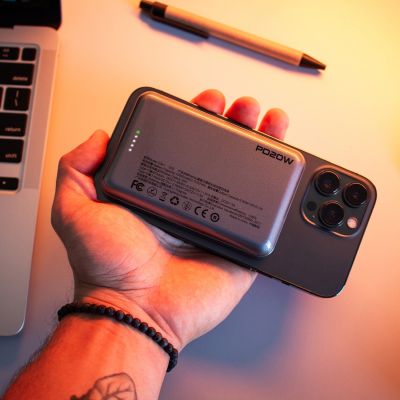 5. Dudao TGK1 powerbank z ładowarką bezprzewodową MagSafe 20W 10000mAh czarny (TGK1-czarny)