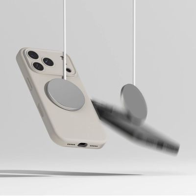 8. Etui Ringke Silicone Magnetic MagSafe na iPhone 17 Pro - beżowe