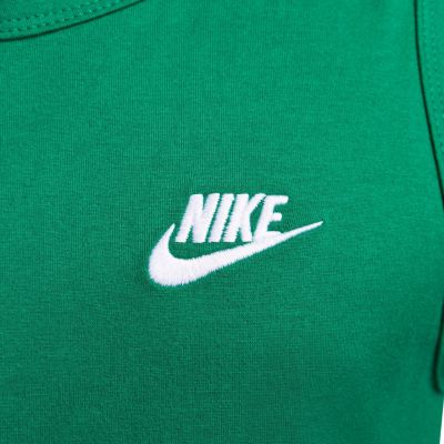4. Koszulka męska Nike Club Tank zielona BQ1260 365
