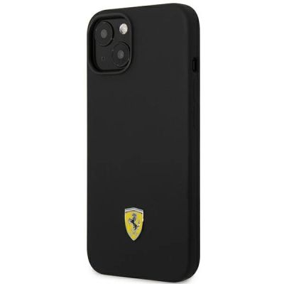 2. Etui Ferrari Silicone Metal Logo na iPhone 14 - czarne