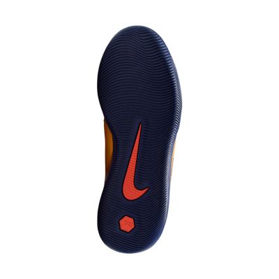 6. Buty piłkarskie dla dzieci Nike Phantom 6 Low Academy IC EH HQ2036 800