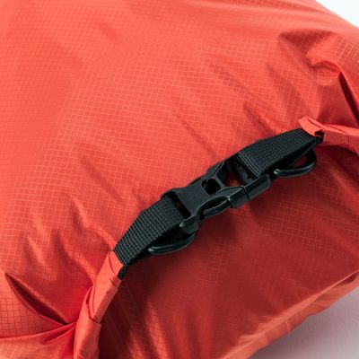 8. Worek Elbrus Drybag Light 92800482322