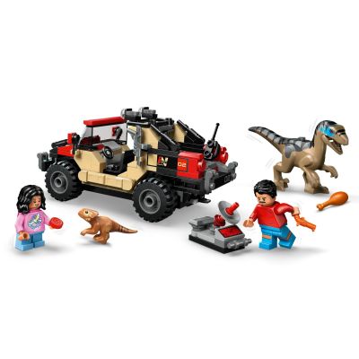 5. LEGO Jurassic World 76972 Ucieczka terenówką przed raptorem