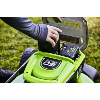 3. 60V Kosiarka 51cm z napędem GREENWORKS GD60LM51SPK4 - Zestaw ładowarka + akumulator 4Ah - 2514307UB