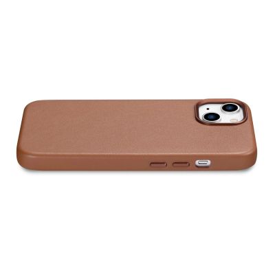 10. iCarer Case Leather pokrowiec etui z naturalnej skóry do iPhone 14 brązowy (WMI14220705-BN) (kompatybilne z MagSafe)