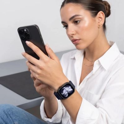 4. Pasek Tech-Protect NylonLoop na Apple Watch 44 / 45 / 46 / 49 mm - granatowy