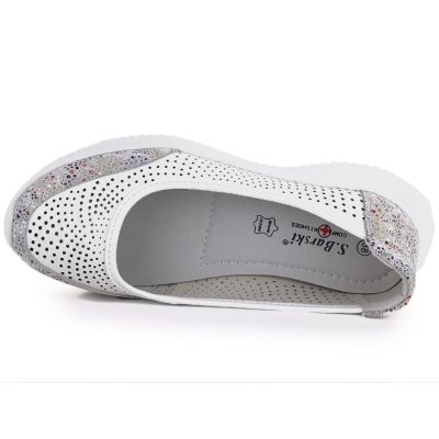 3. Skórzane półbuty damskie ażurowe białe S.Barski 7036