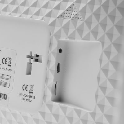 2. Ramka do zdjęć Denver PFF-1063 kolor biały